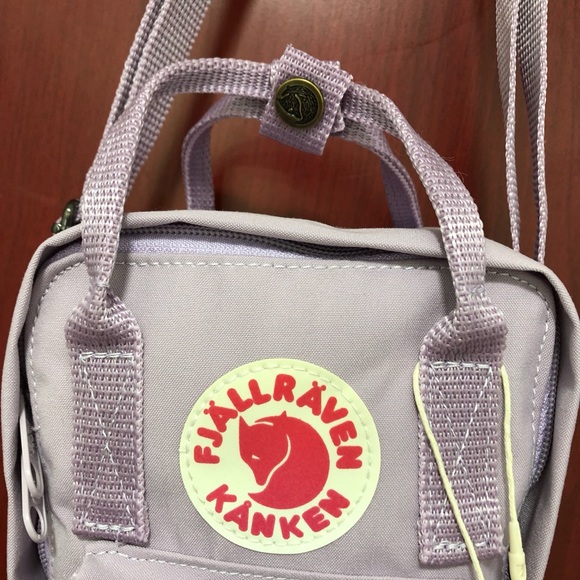 Fjallraven Kanken Sling in Light Purple - Picture 5 of 5